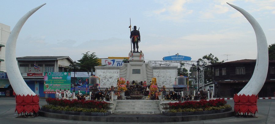 House builders Surin Thailand